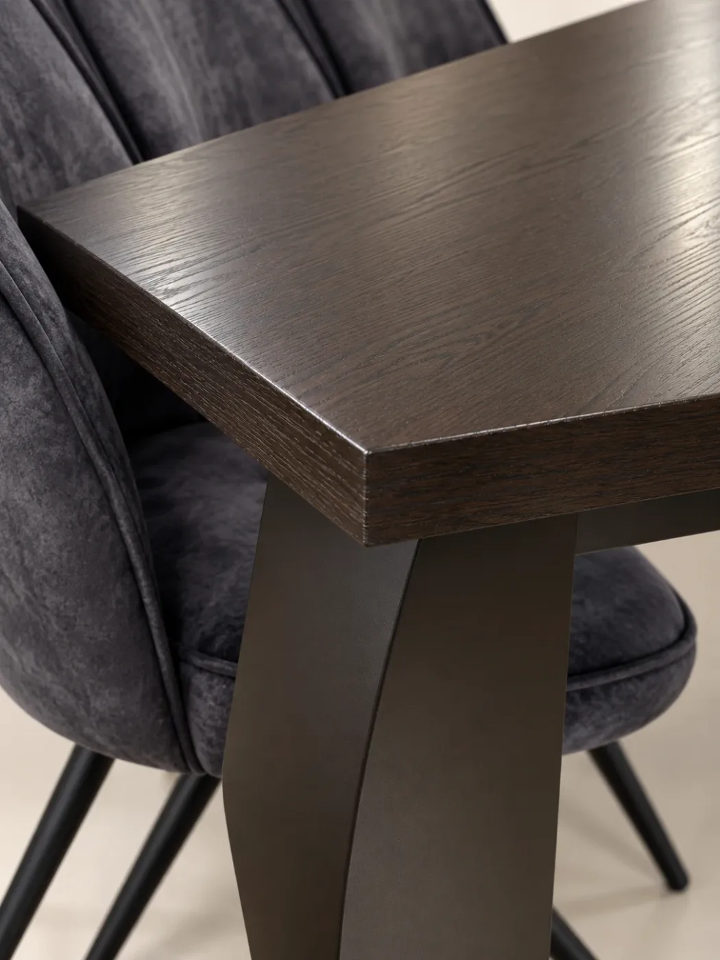 Table à manger Fosco — détail